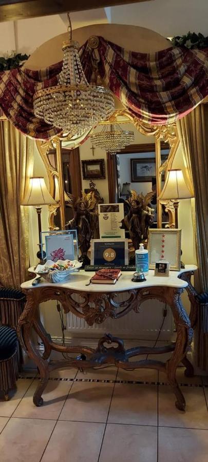 לינה וארוחת בוקר פורת'קל Olivia House מראה חיצוני תמונה